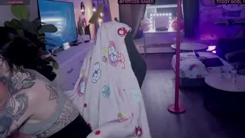 Snapshot of bambitatted chatting on February 2026 02:32:01 AM bambitatted online show from February 2026 02:32:01 AM