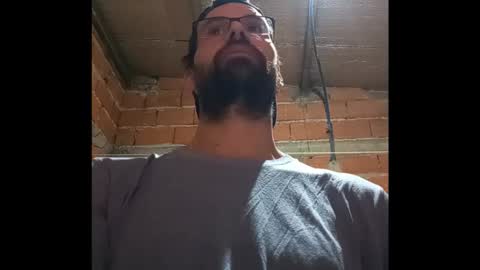 Snapshot of banana_argen_15 chatting on November 2025 02:11:01 AM Ezequiel online show from November 2025 02:11:01 AM