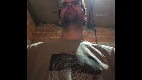 Snapshot of banana_argen_15 chatting on December 2025 01:54:02 AM Ezequiel online show from December 2025 01:54:02 AM