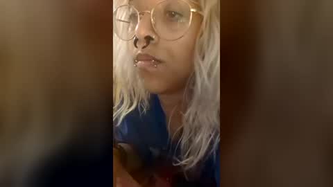 bananaramaxx online show from July 2026 09:42:01 PM