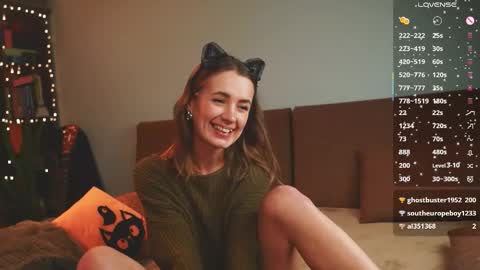 Ellen and  online show from December 2025 08:03:01 PM