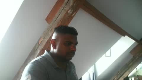 Snapshot of bandusrilanka200 chatting on May 2026 08:33:02 AM bandusrilanka200 online show from May 2026 08:33:02 AM