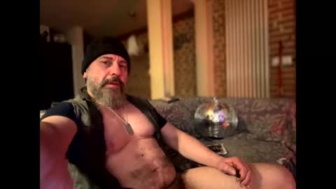 Snapshot of barba71 chatting on February 2025 02:27:01 PM Military man 69 online show from February 2025 02:27:01 PM