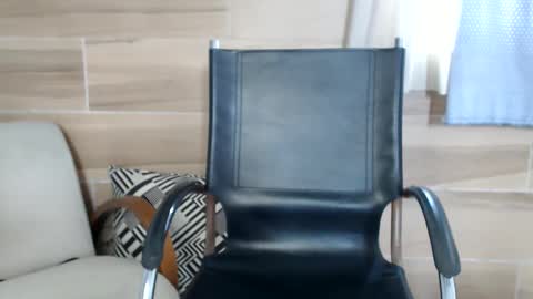 BARBARA DOMME online show from November 2025 03:55:01 PM