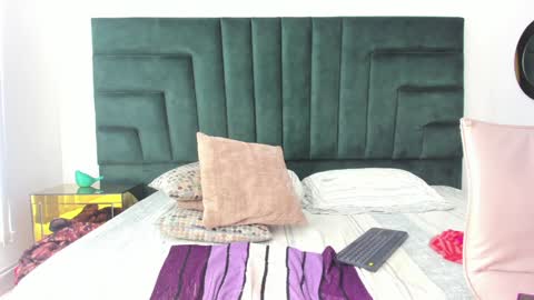 Barbara  online show from January 2025 03:03:01 PM