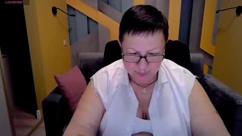 barbaraturners online show from March 2025 07:18:01 PM