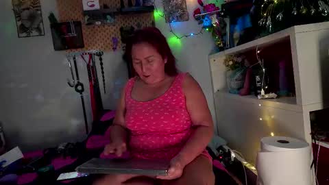 Snapshot of barbaraviciosa chatting on December 2025 09:14:01 AM barbaraviciosa online show from December 2025 09:14:01 AM