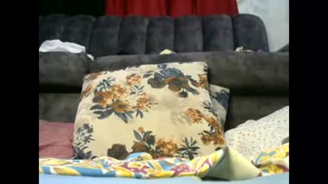 Snapshot of barbie_1999 chatting on January 2025 10:51:01 PM kendra online show from January 2025 10:51:01 PM