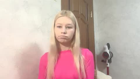 Barbie online show from December 2025 09:21:01 PM