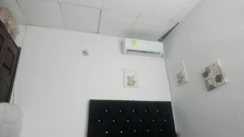 barbie_ds online show from April 2026 12:19:02 PM