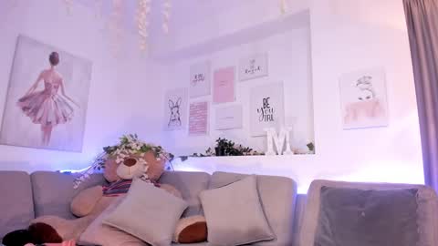 Snapshot of barbie_ev chatting on February 2025 07:15:02 AM Barbara online show from February 2025 07:15:02 AM