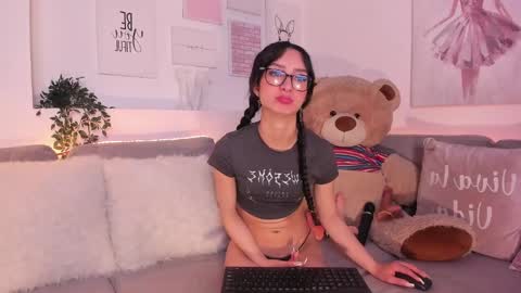 Snapshot of barbie_ev chatting on February 2025 05:08:01 AM Barbara online show from February 2025 05:08:01 AM