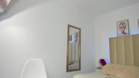 Snapshot of barbie_ev chatting on October 2025 04:12:01 AM Barbara online show from October 2025 04:12:01 AM