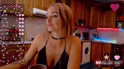 Snapshot of barbie_kiss1 chatting on December 2024 04:34:01 AM barbie online show from December 2024 04:34:01 AM