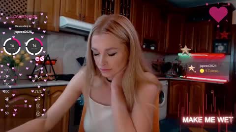 Snapshot of barbie_kiss1 chatting on January 2025 04:15:01 AM barbie online show from January 2025 04:15:01 AM