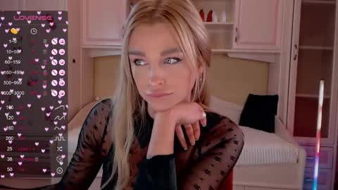 Snapshot of barbie_kiss1 chatting on February 2025 04:06:01 AM barbie online show from February 2025 04:06:01 AM