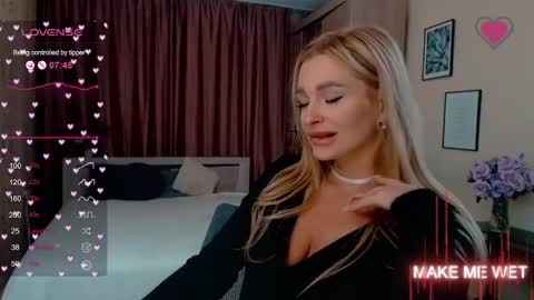 Snapshot of barbie_kiss1 chatting on February 2025 01:19:01 AM barbie online show from February 2025 01:19:01 AM