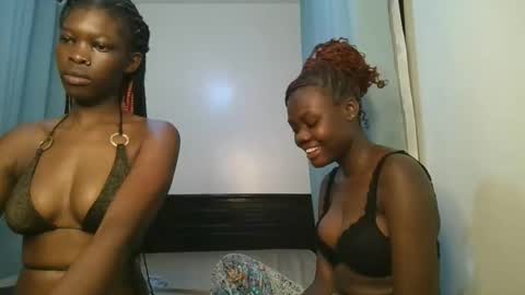 queen online show from November 2025 08:58:02 PM