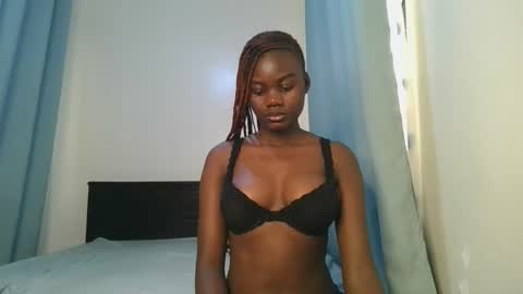 queen online show from November 2025 09:20:02 AM