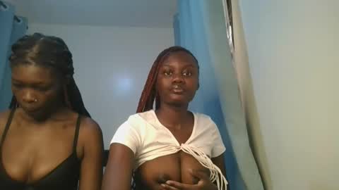 queen online show from December 2025 09:46:02 AM