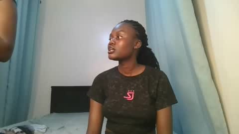 queen online show from January 2026 08:23:01 PM