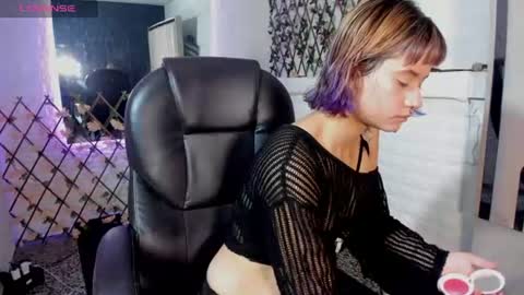 Snapshot of barbieambarx chatting on July 2026 02:43:01 PM Barbie online show from July 2026 02:43:01 PM