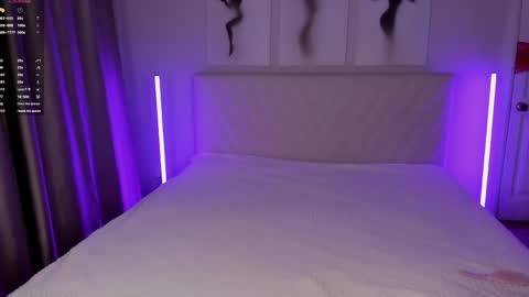  Emma online show from April 2026 07:44:01 PM