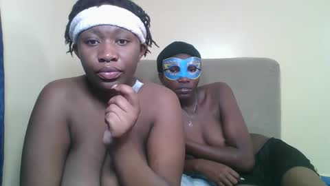 barbies_girles online show from February 2026 12:23:01 AM