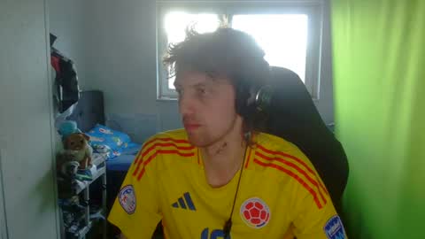 Snapshot of barca200 chatting on June 2026 05:06:02 AM barca200 online show from June 2026 05:06:02 AM