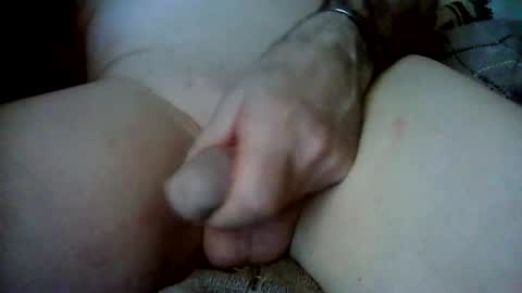 Snapshot of barenaked07 chatting on December 2025 06:01:02 PM barenaked07 online show from December 2025 06:01:02 PM