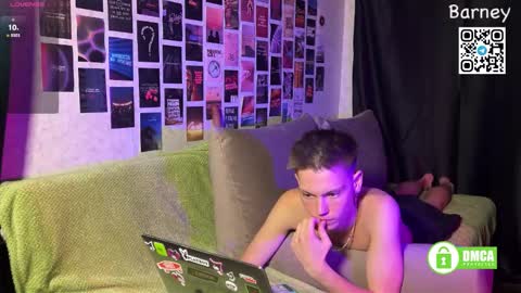 Snapshot of barney_kevin chatting on September 2025 03:25:01 PM Fansly Barney and Kevin T online show from September 2025 03:25:01 PM