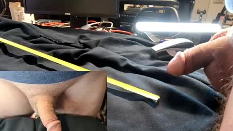 Snapshot of basskep chatting on December 2025 10:24:02 AM basskep online show from December 2025 10:24:02 AM