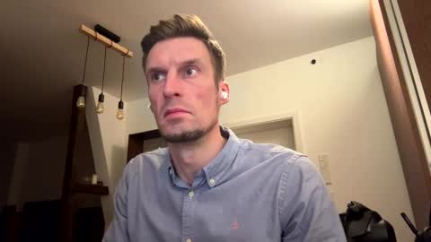 Snapshot of basst23 chatting on February 2025 12:04:01 AM basst23 online show from February 2025 12:04:01 AM