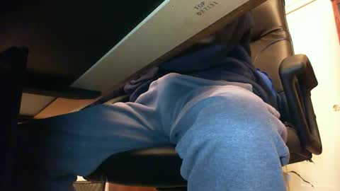 BateBro13 online show from February 2026 02:02:01 PM