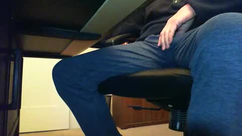 BateBro13 online show from March 2026 02:21:01 PM