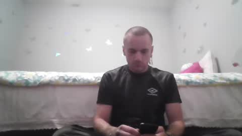 Snapshot of battlewolfxx chatting on September 2025 09:47:02 AM battlewolfxx online show from September 2025 09:47:02 AM