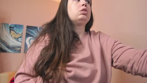 Snapshot of battymoll chatting on January 2025 03:39:02 PM battymoll online show from January 2025 03:39:02 PM