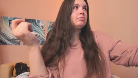 Snapshot of battymoll chatting on January 2025 10:37:02 AM battymoll online show from January 2025 10:37:02 AM