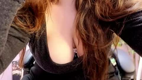 battymoll online show from March 2026 04:02:02 PM