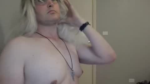 Snapshot of bawblejam chatting on January 2025 06:39:01 PM BjBambi online show from January 2025 06:39:01 PM