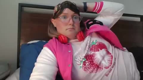 Snapshot of bawblejam chatting on February 2025 10:29:02 PM BjBambi online show from February 2025 10:29:02 PM