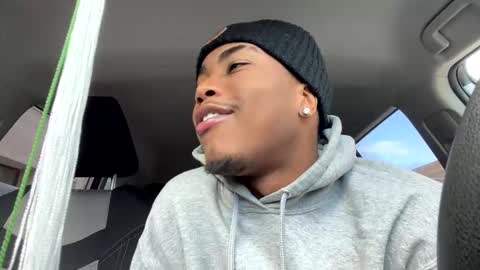 Snapshot of bb_colin chatting on January 2025 06:08:02 PM bb_colin online show from January 2025 06:08:02 PM