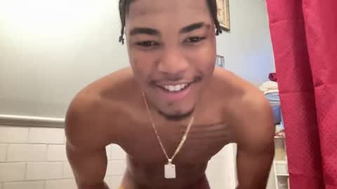 Snapshot of bb_colin chatting on January 2025 10:11:02 PM bb_colin online show from January 2025 10:11:02 PM