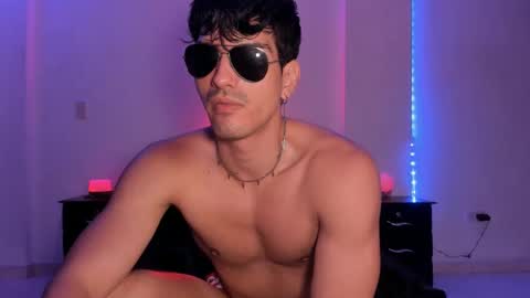 Valentino online show from January 2025 01:15:01 AM