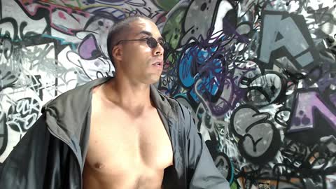 Justin online show from February 2025 07:05:02 PM