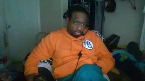 rocker n queen online show from December 2024 06:00:02 PM