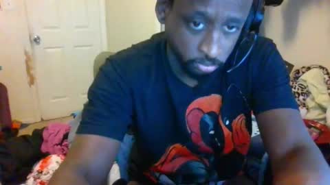 rocker n queen online show from December 2024 03:00:02 PM