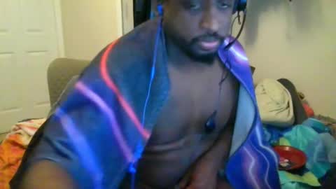 rocker n queen online show from December 2024 06:03:02 PM