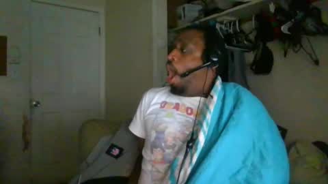 rocker n queen online show from December 2024 06:23:02 PM