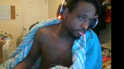 rocker n queen online show from November 2025 09:39:01 PM